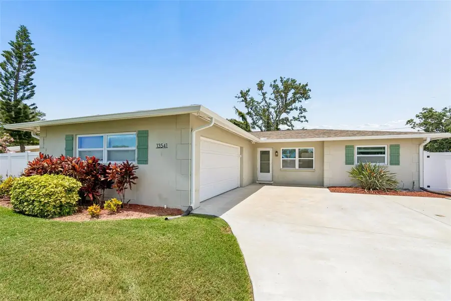 13541 87th Place, Seminole, FL 33776 - #3