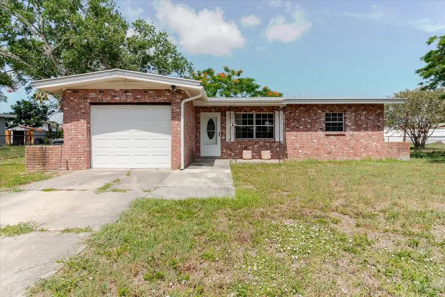6212 Florida Circle W, Apollo Beach, FL 33572 - #2