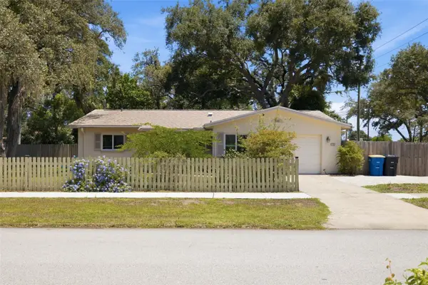 1282 Palm Street, CLEARWATER, FL 33755