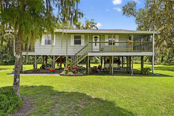 205 Wendel Avenue, LITHIA, FL 33547