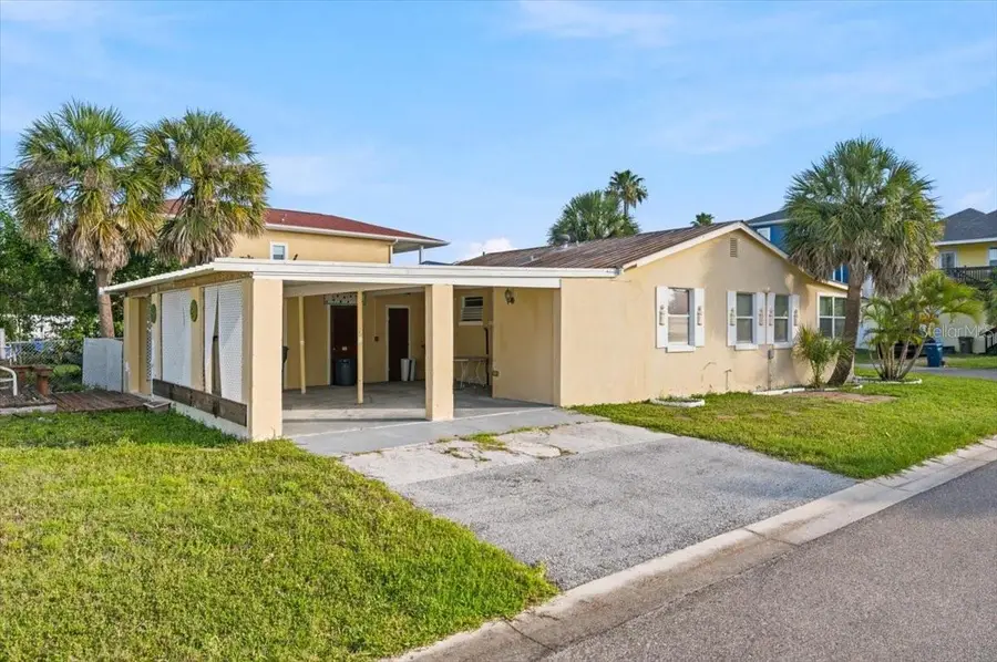 13104 4th Street E, Madeira Beach, FL 33708 - #3