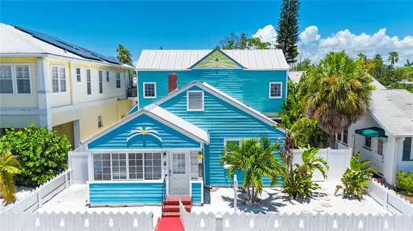 105 21st Avenue, ST PETE BEACH, FL 33706