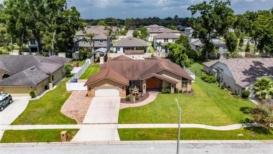 2001 Cimmaron Run Drive, Valrico, FL 33594 - #3