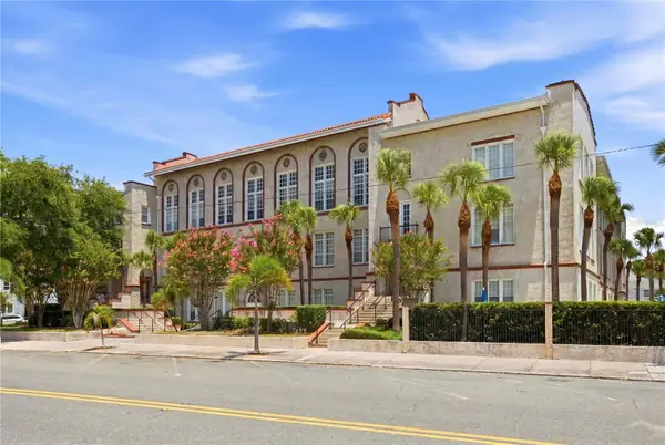 701 Mirror Lake Drive N #202, ST PETERSBURG, FL 33701