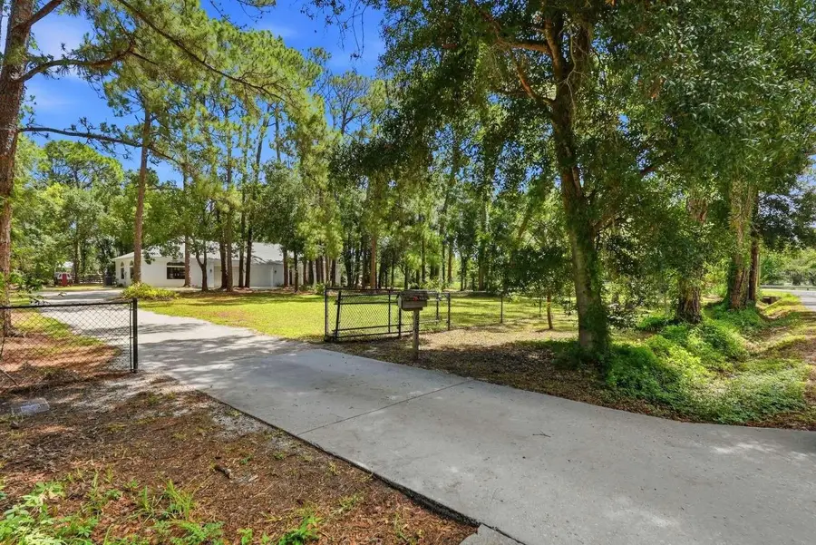 6301 S 86th Avenue N, Pinellas Park, FL 33782 - #3