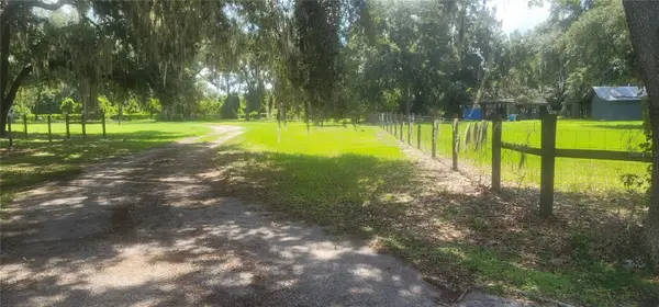3534 Milton West Road, DOVER, FL 33527