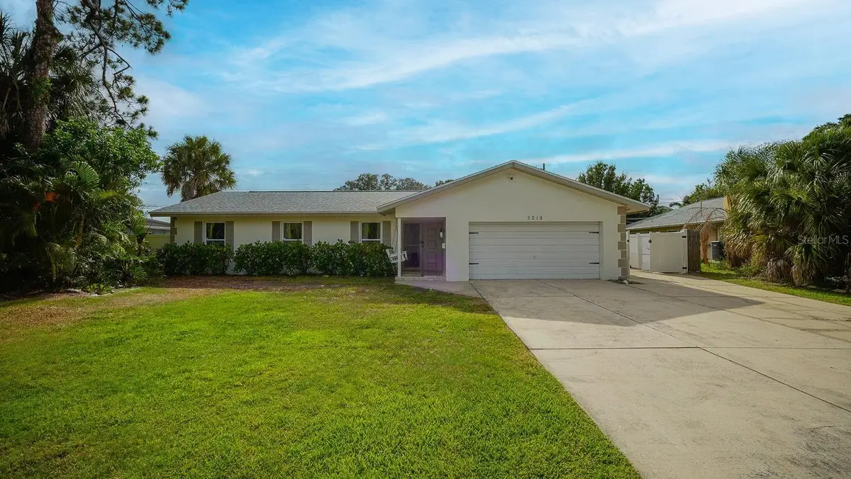 5218 Venetian Boulevard Ne, Saint Petersburg, FL 33703 - #1