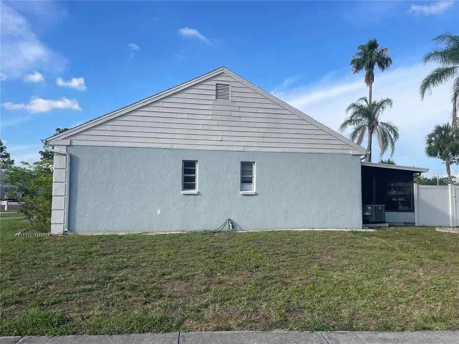 11001 Sunswept Place, Tampa, FL 33624 - #3