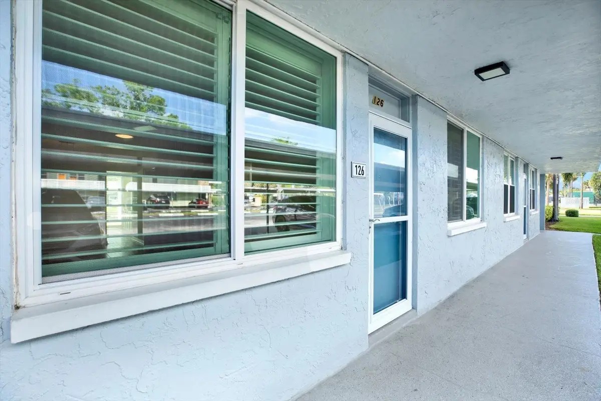 4715 Bay Street Ne #126, Saint Petersburg, FL 33703 - #1