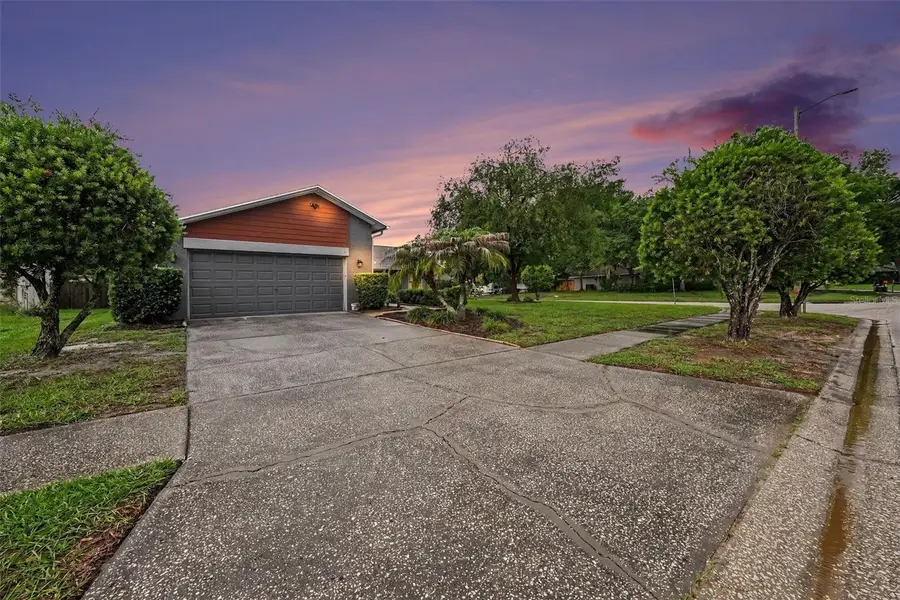 626 Rollingwood Lane, Valrico, FL 33594 - #3