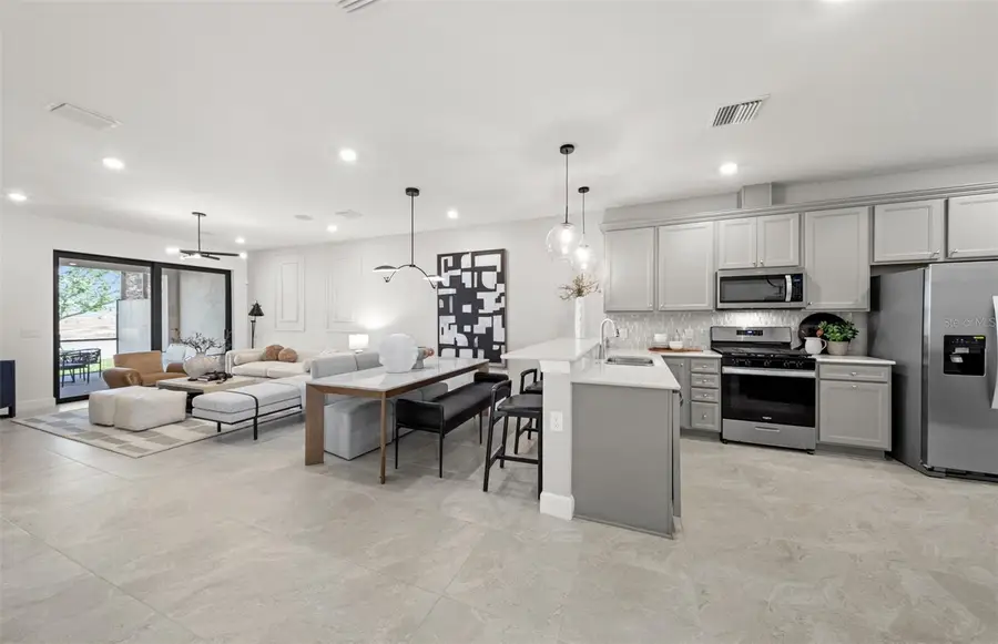 18718 Indian Rock Place, Lakewood Ranch, FL 34211 - #2