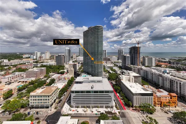 400 Central Avenue #1801, ST PETERSBURG, FL 33701