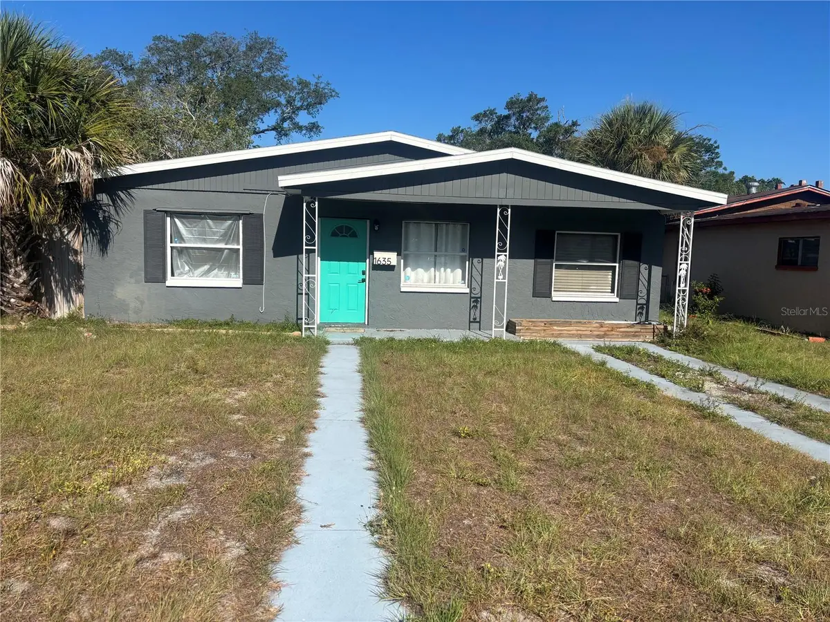 1635 40th Street S, Saint Petersburg, FL 33711 - #1