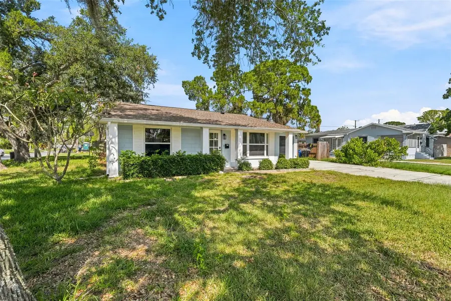 4700 Chancellor Street Ne, Saint Petersburg, FL 33703 - #2