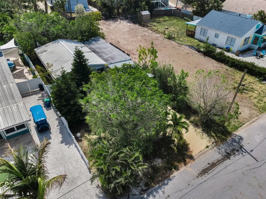 1213 Bay Palm Boulevard, Indian Rocks Beach, FL 33785 - #3
