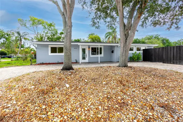 4095 Locust Street Ne, ST PETERSBURG, FL 33703