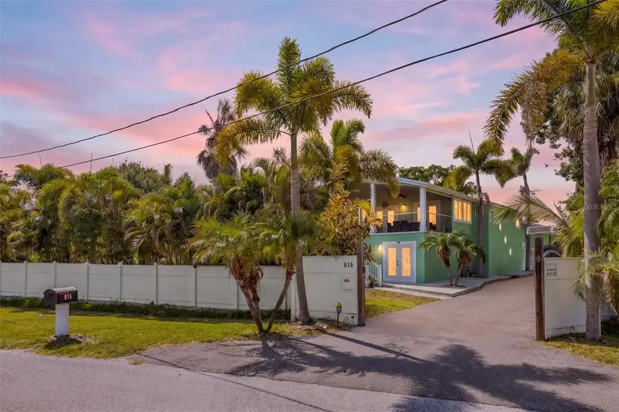 815 2nd Avenue Nw, Ruskin, FL 33570 - #3