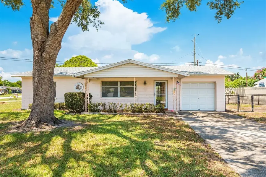10833 111th Place N, Seminole, FL 33778 - #2