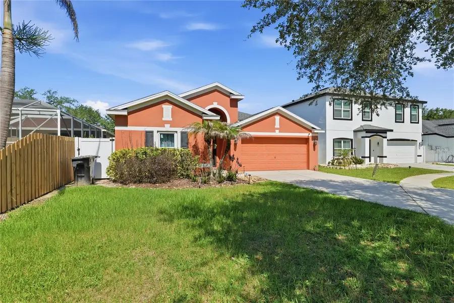 704 Parsons Pointe St, Seffner, FL 33584 - #3