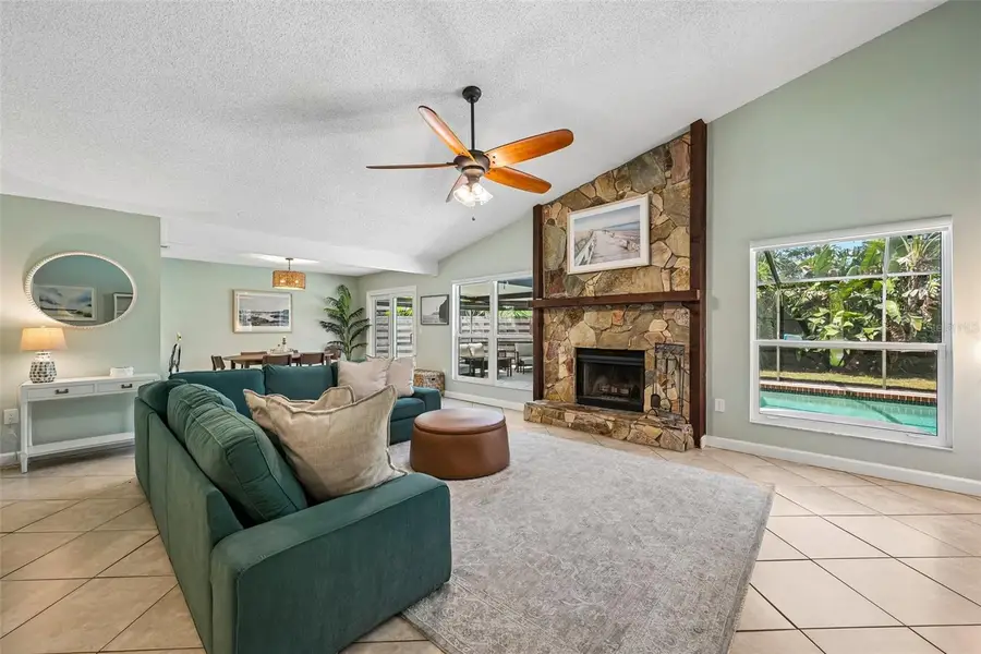 4712 Glenbrooke Drive, Sarasota, FL 34243 - #3