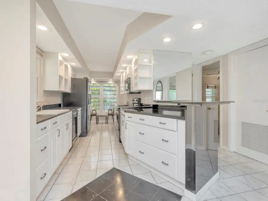 7871 Sailboat Key Boulevard S #108, Saint Petersburg, FL 33707 - #3