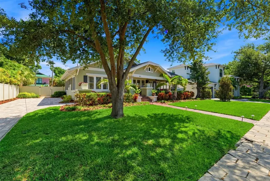 871 17th Avenue N, Saint Petersburg, FL 33704 - #2