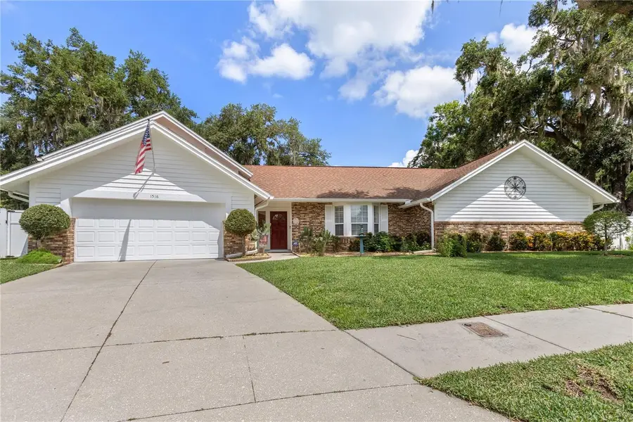 1516 Teakwood Drive, Plant City, FL 33563 - #2