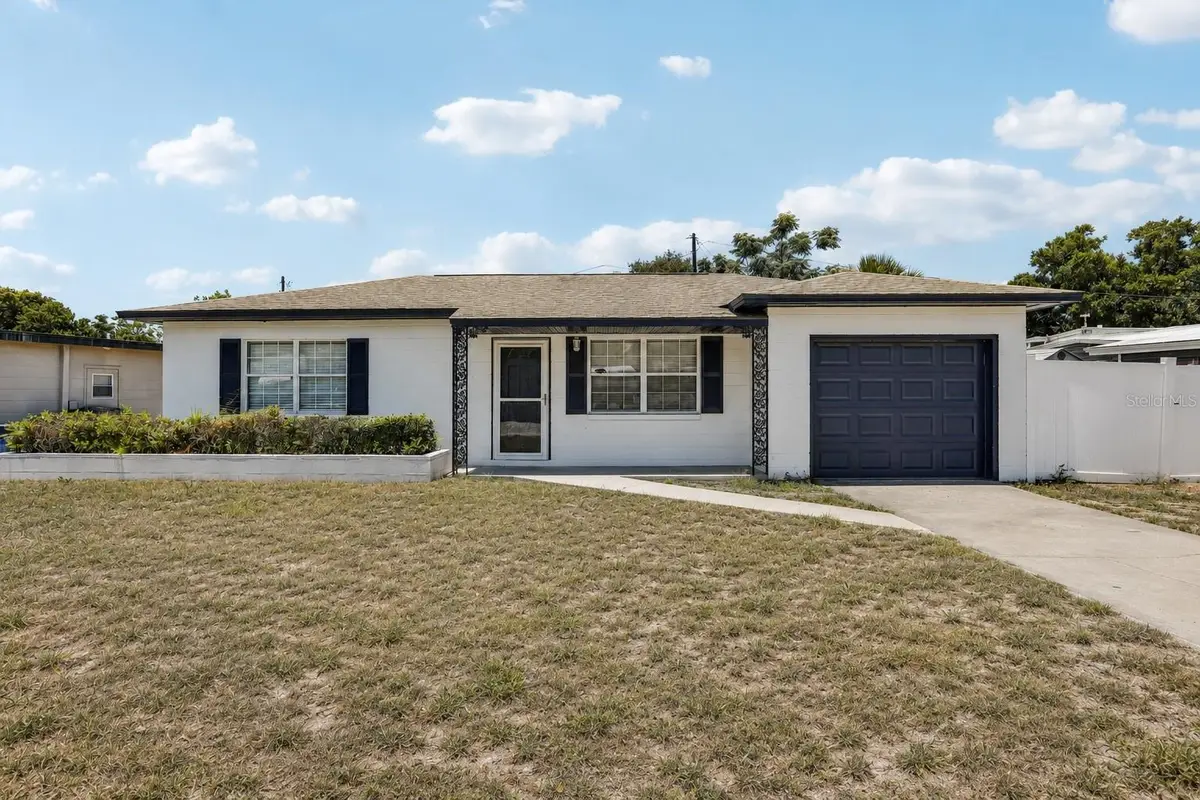 104 E Grapefruit Circle, Clearwater, FL 33759 - #1