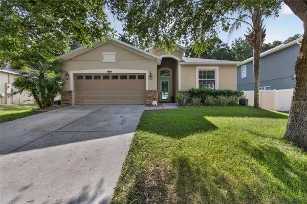 34339 Alameda Drive, SORRENTO, FL 32776