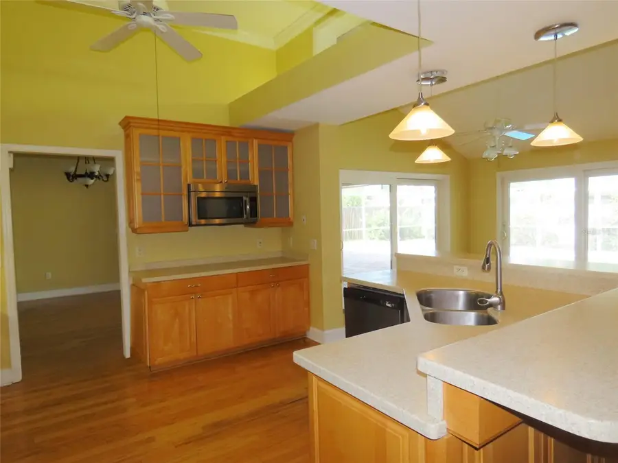 7555 Pine Valley Lane, Seminole, FL 33776 - #3
