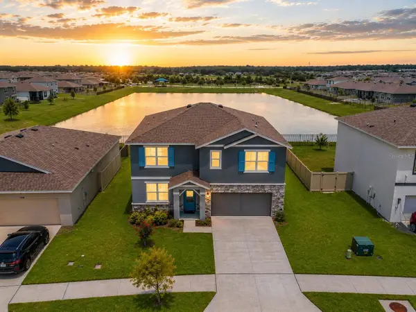 9728 Crescent Ray Drive, WESLEY CHAPEL, FL 33545