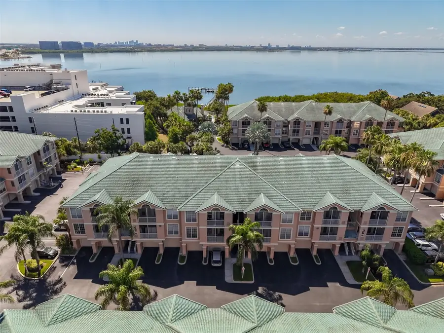 3312 Bay Club Circle #3212, Tampa, FL 33607 - #2