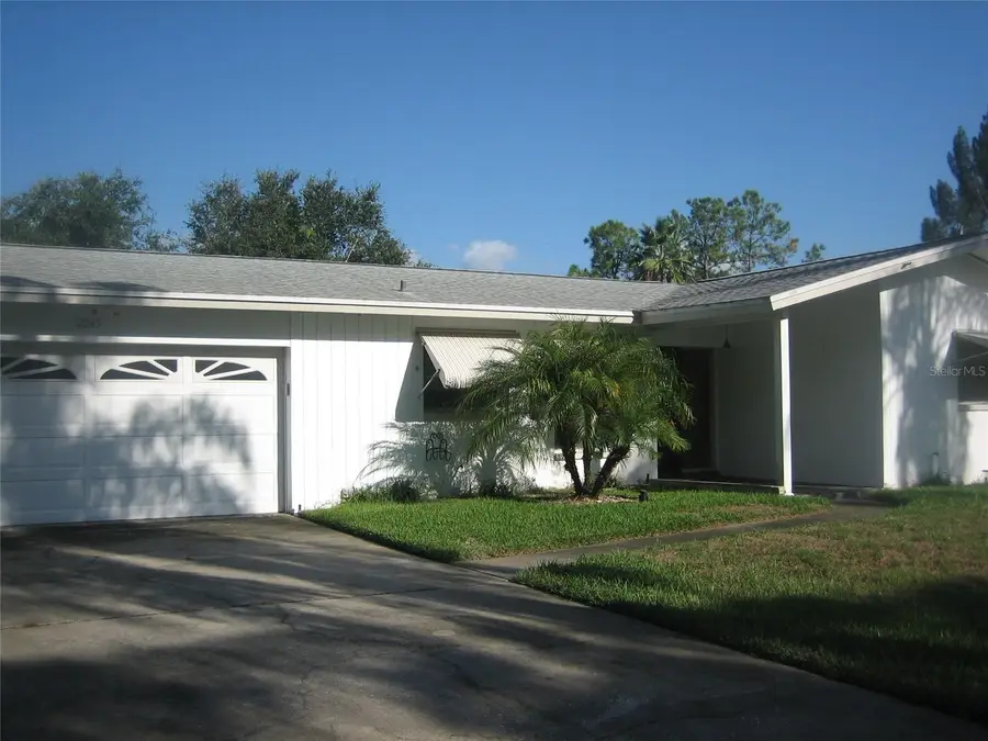 2245 Cedar Drive, Dunedin, FL 34698 - #2