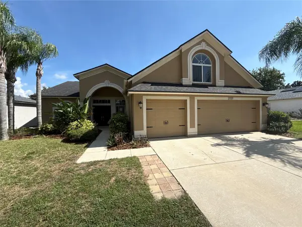 2727 Villa Drive, VALRICO, FL 33596