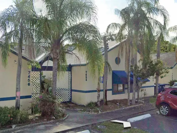 7454 NW 34th Street, FORT LAUDERDALE, FL 33319