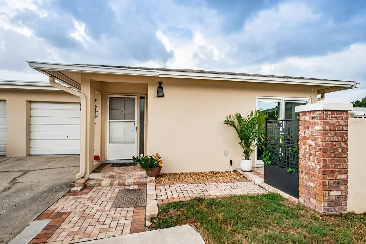2735 Sherbrooke Lane #C, Palm Harbor, FL 34684 - #1