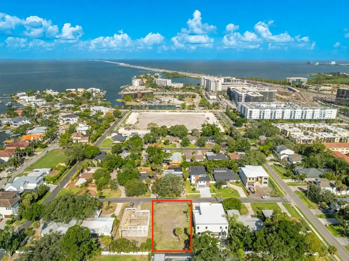 208 S Treasure Drive, Tampa, FL 33609 - #1