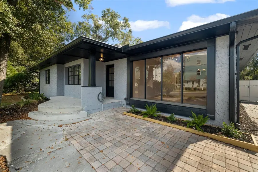 3406 W Swann Avenue, Tampa, FL 33609 - #2