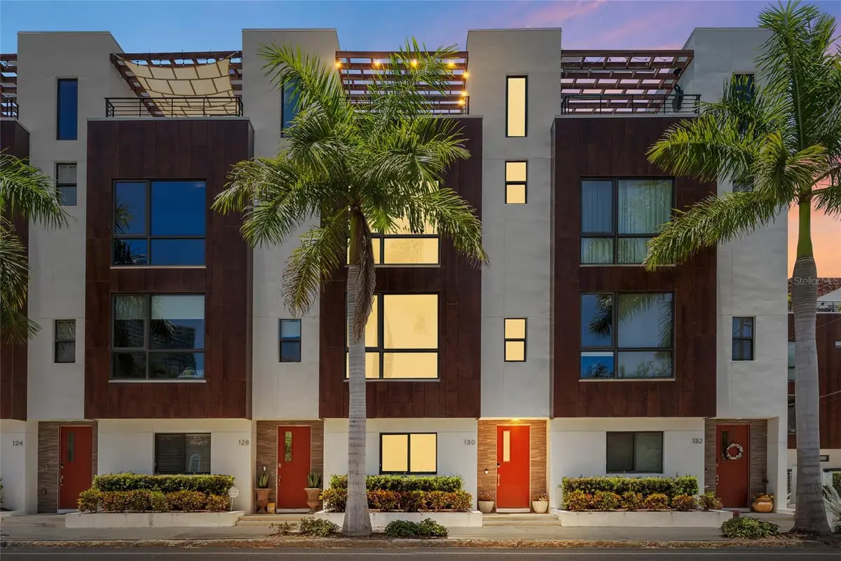 130 8th Street N, Saint Petersburg, FL 33701 - #1