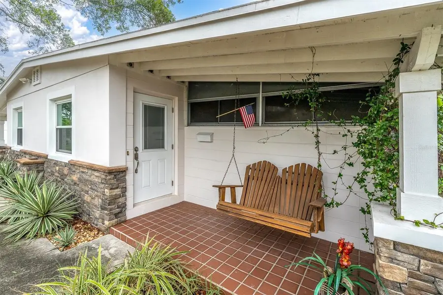 4201 Des Moines Street Ne, Saint Petersburg, FL 33703 - #2