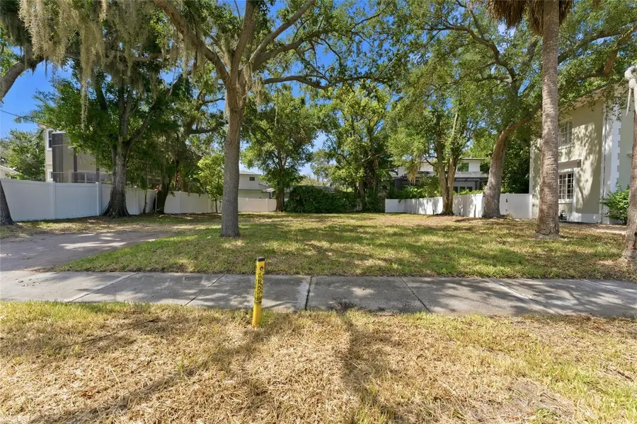 5010 W Azeele Street, Tampa, FL 33609 - #2