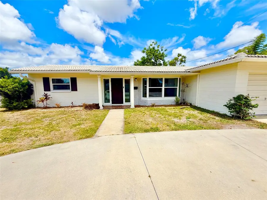 3300 58th Street N, Saint Petersburg, FL 33710 - #2