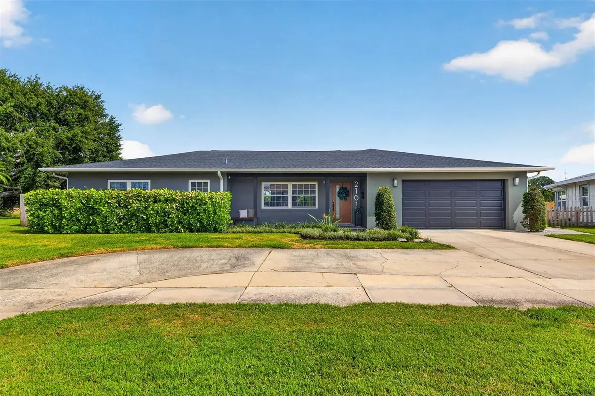2101 37th Street N, Saint Petersburg, FL 33713 - #1