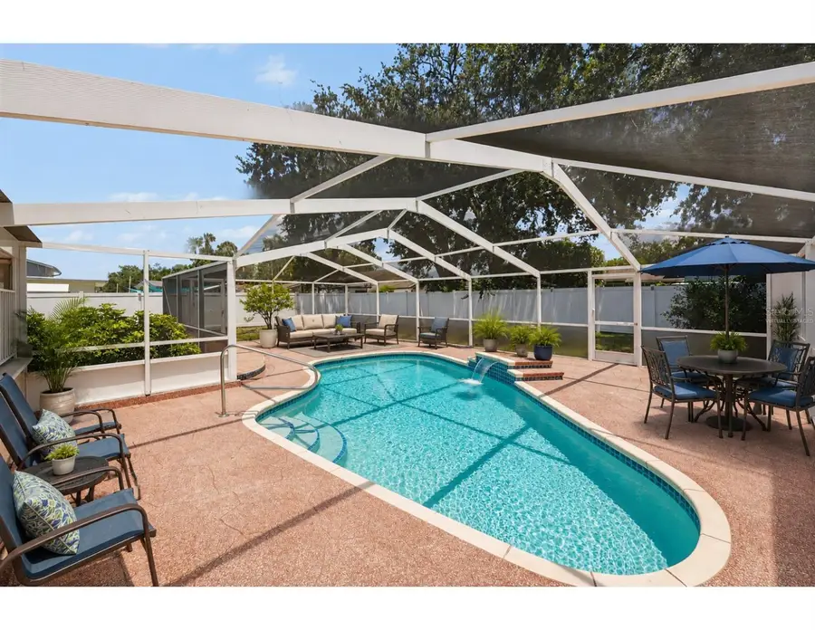 8206 Vassar Cir, Tampa, FL 33634 - #3