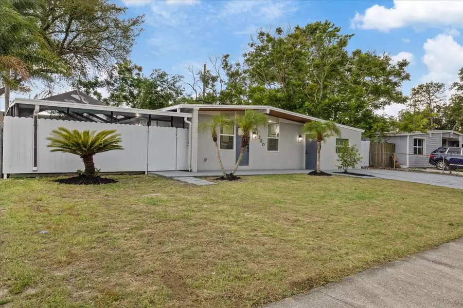 1130 Dogwood Avenue, Tampa, FL 33613 - #2