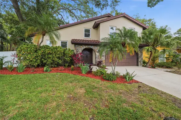 2034 Cindy Circle, PALM HARBOR, FL 34683