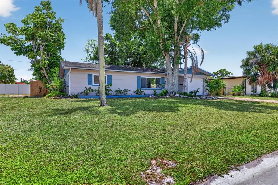 2864 62nd Avenue S, Saint Petersburg, FL 33712 - #2