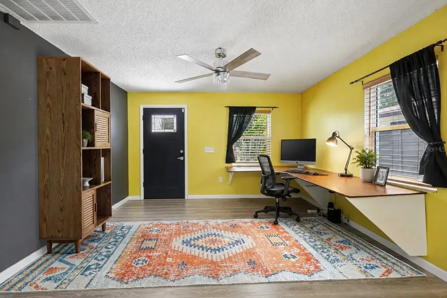 8420 N River Dune Street, Tampa, FL 33617 - #2