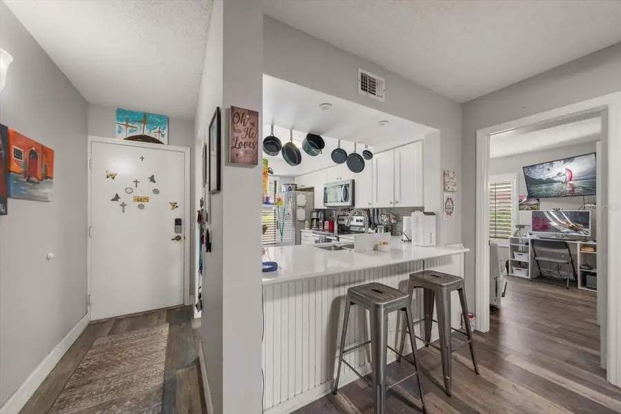 6219 Palma Del Mar Boulevard S #102, Saint Petersburg, FL 33715 - #3