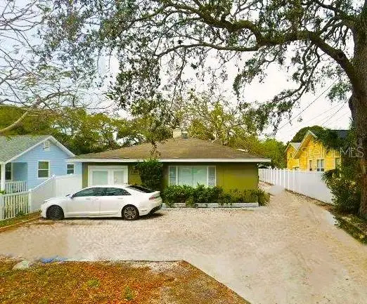 912 Druid Road E, CLEARWATER, FL 33756